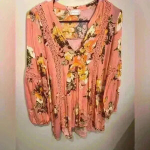 Altar’d State Sz M Peach Floral V-Neck Blouse